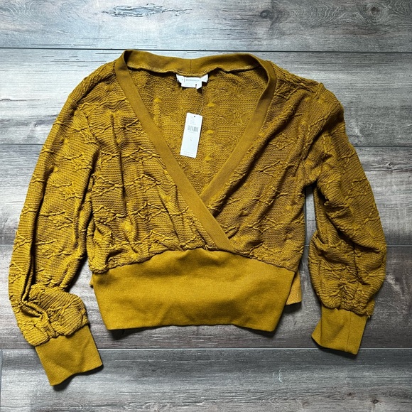 BNWT — Anthropologie Knit Sweater Set — Size SM - Picture 5 of 6